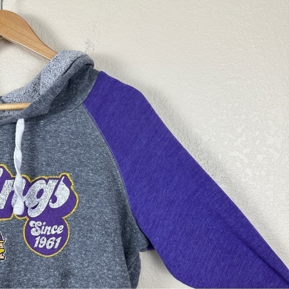 NFL Team Apparel Minnesota Vikings Graphic Pullover Hoodie Size Medium Men - Picture 4 of 11